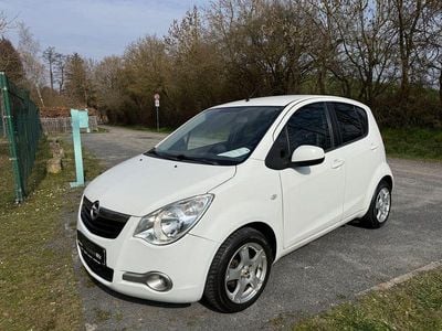Gebraucht Opel Agila Edition 86 PS (63 kW) 2010 Weiß Limousine