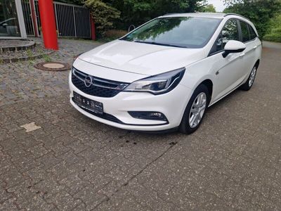 gebraucht Opel Astra Sports Tourer Edition