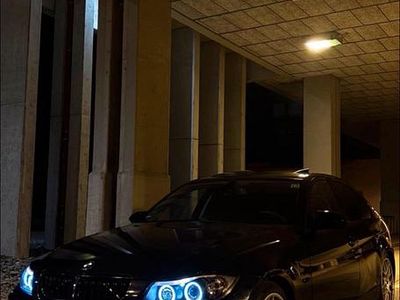 Blau Gebraucht 2006 BMW 320 Limousine | 5.500 €