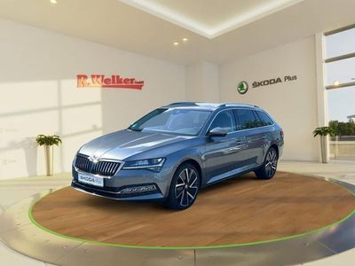 Gebraucht Skoda Superb Style 150 PS (110 kW) 2024 Graphite grau metallic Kombi