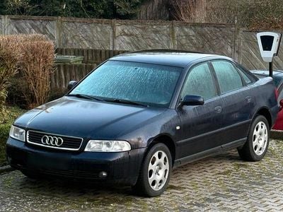Gebraucht Audi A4 101 PS (74 kW) 1999 Blau Limousine