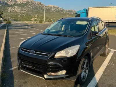 Gebraucht Ford Kuga 195 PS (143 kW) 2014 Schwarz SUV