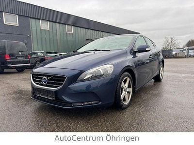 Gebraucht Volvo V40 You! 114 PS (83 kW) 2015 Blau Limousine