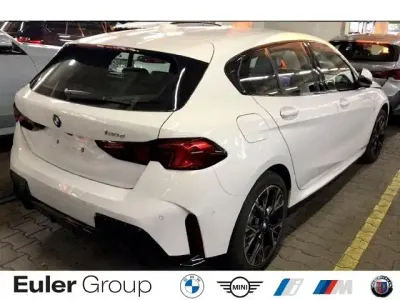Gebraucht BMW 120 Sport Line 150 PS (110 kW) 2025 Weiss Kleinwagen