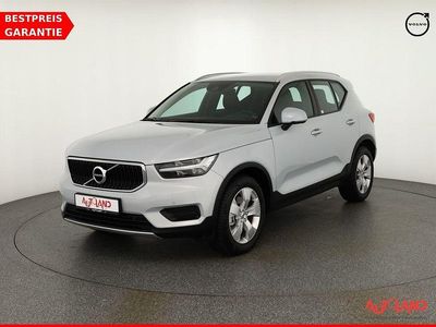 Silber Gebraucht 2019 Volvo XC40 Momentum SUV | 27.990 € (Fairer Preis)