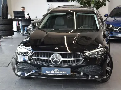 Gebraucht Mercedes C220 Avantgarde 220 PS (161 kW) 2022 Schwarz Limousine