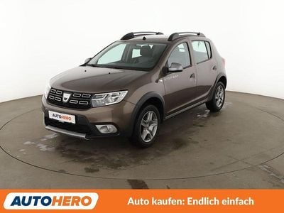 Second-hand Dacia Sandero Prestige 90 CP (66 kW) 2020 Maro Hatchback