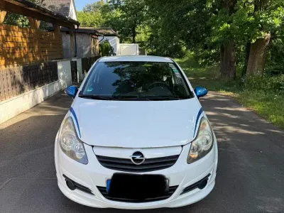 Gebraucht Opel Corsa OPC 101 PS (74 kW) 2011 Weiß Kleinwagen