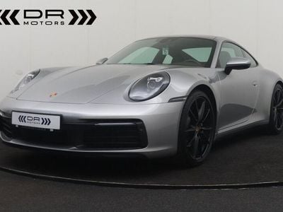 Porsche 911 Carrera 4