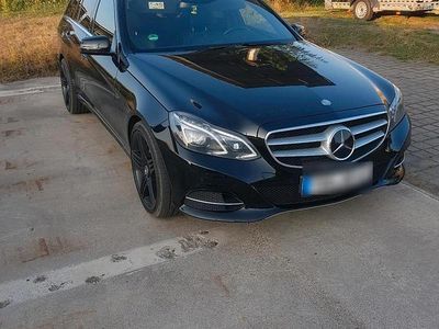 Gebraucht Mercedes E350 252 PS (185 kW) 2014 Schwarz Kombi
