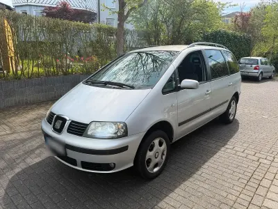 Używany Seat Alhambra 131 KM (96 kW) 2003 Srebrny Minivan