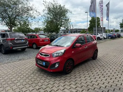 Gebraucht Kia Picanto Edition 7 69 PS (50 kW) 2011 Signalrot met. Kleinwagen