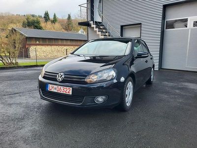 Gebraucht VW Golf VI Style 122 PS (89 kW) 2011 Schwarz Kleinwagen