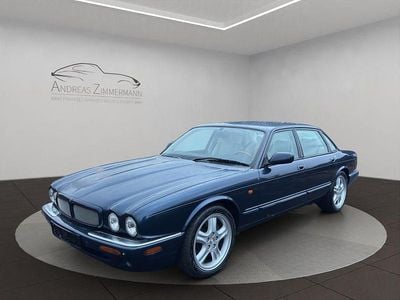 Gebraucht Jaguar XJR 363 PS (266 kW) 1999 Blau Limousine