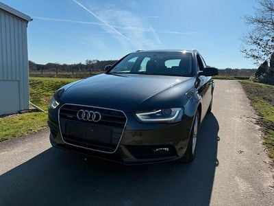 Gebraucht Audi A4 150 PS (110 kW) 2015 Schwarz Kombi