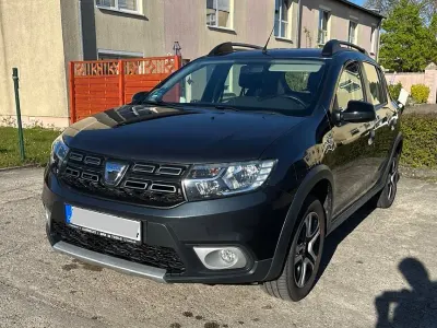 Brugt Dacia Sandero Stepway 90 HK (66 kW) 2019 Grå Sedan