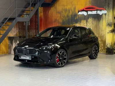 Gebraucht BMW 123 M Sport 218 PS (160 kW) 2025 Schwarz Kleinwagen