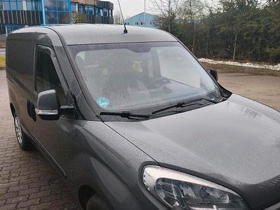 Gebraucht Fiat Doblò 2016 Grau Van / Kleinbus