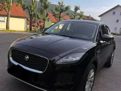 Gebraucht Jaguar E-Pace R-Dynamic 179 PS (131 kW) 2017 Schwarz SUV