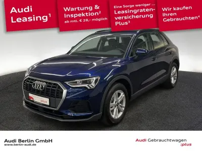 Gebraucht Audi Q3 Ambiente 190 PS (139 kW) 2022 Navarrablau metallic SUV