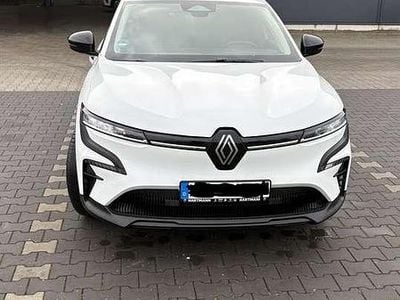 Gebraucht Renault Megane E-Tech Evolution 96 kW (131 PS) 2022 Weiß Limousine