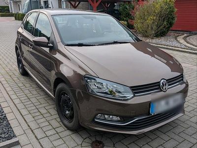 Braun Gebraucht 2016 VW Polo Comfortline Kleinwagen | 10.199 € (Guter Preis)