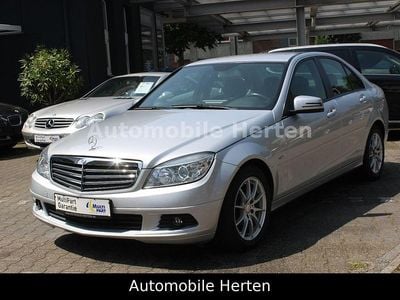 Gebraucht Mercedes C180 156 PS (114 kW) 2009 Iridiumsilber  metalliclack Limousine