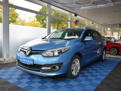 Gebraucht Renault Mégane Initiale Paris 116 PS (85 kW) 2014 Blau Limousine