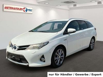 Toyota Auris Hybrid