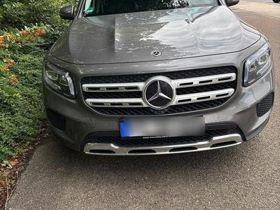 Mercedes GLB200