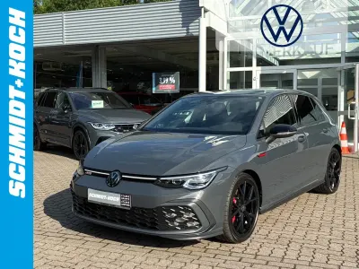 Gebraucht VW Golf VIII GTI 245 PS (180 kW) 2023 Delfingrau (grau) Limousine