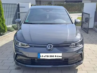 Gebraucht VW Golf VIII R-line 150 PS (110 kW) 2024 Grau Limousine