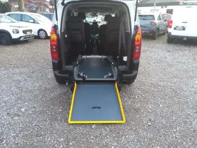 Gebraucht Citroën e-Berlingo Live 110 PS (80 kW) 2020 Weiß Limousine