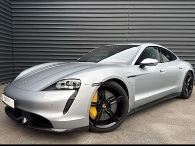 Gebraucht Porsche Taycan Turbo S 700 kW (952 PS) 2022 Dolomitsilbermetallic Limousine