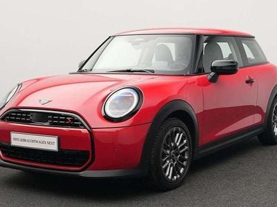 Rot Gebraucht 2024 Mini Cooper S Classic Kleinwagen | 27.742 € (Guter Preis)