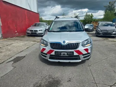 Gebraucht Skoda Yeti Cool Edition 110 PS (80 kW) 2016 Silber SUV