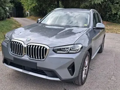 Gebraucht BMW X3 Sport Line 184 PS (135 kW) 2022 Grau SUV