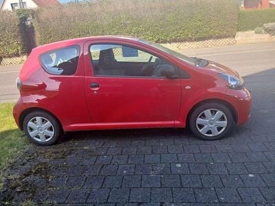 Usata Toyota Aygo City 68 CV (50 kW) 2009 Rosso Utilitaria