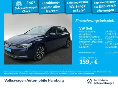 Używany VW Golf VIII Active 116 KM (85 kW) 2023 Niebieski Sedan/Limuzyna