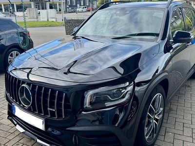 Mercedes GLB35