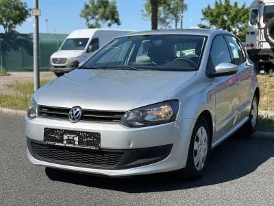 Gebraucht VW Polo Trendline 69 PS (50 kW) 2012 Silber Kleinwagen