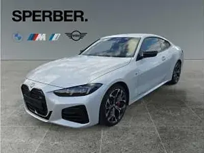 Gebraucht BMW M440 M Sport 374 PS (275 kW) 2025 Weiß (mineralweiss metallic) Limousine