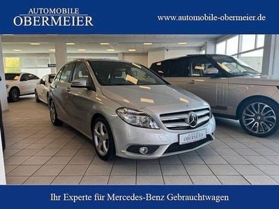 Usata Mercedes B180 122 CV (89 kW) 2014 Argento Monovolume