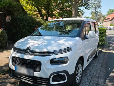 Gebraucht Citroën Berlingo 110 PS (80 kW) 2021 Weiß Van / Kleinbus