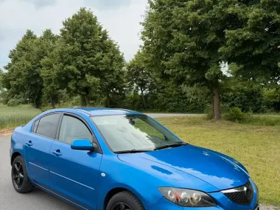 Gebraucht Mazda 3 116 PS (85 kW) 2004 Blau Limousine