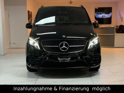 Gebraucht Mercedes 300 AMG 237 PS (174 kW) 2024 Schwarz Van / Kleinbus