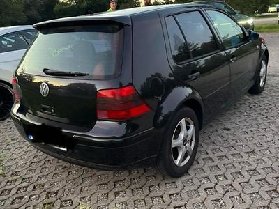Schwarz Gebraucht 1999 VW Golf IV Kleinwagen | 490 € (Superpreis)