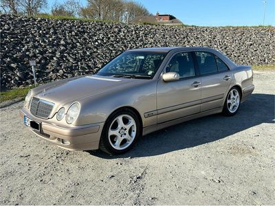 Gebraucht Mercedes E220 2002 Limousine