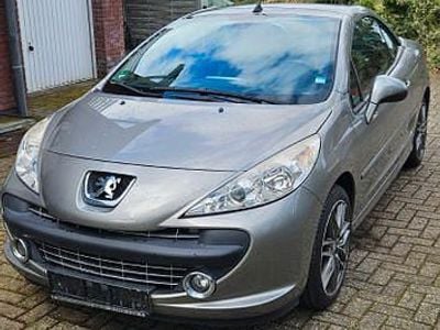 Gebraucht Peugeot 207 CC Platinum 120 PS (88 kW) 2008 Cabrio