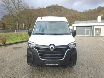 Gebraucht Renault Master 149 PS (109 kW) 2020 Weiß Van / Kleinbus